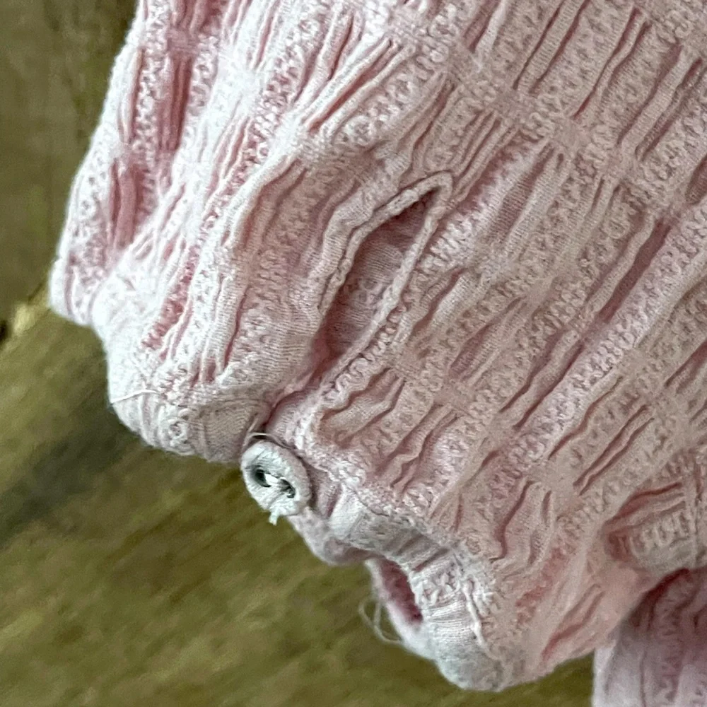 PINK BUTTON DOWN SHORT SLEEVE PETER PAN COLLAR SHIRT - Picture 3 of 5